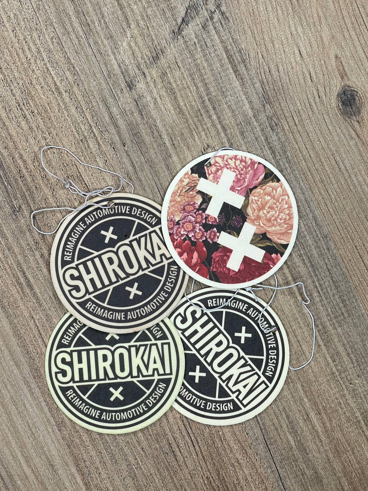 SHIROKAI Logo exclusive aroma Air-freshener - SHIROKAI - widebody kits 